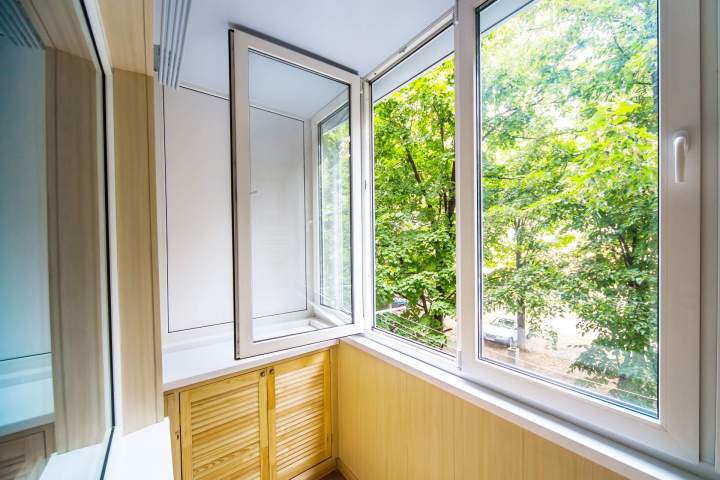 Pose de fenêtres de toit VELUX, Saint-Étienne